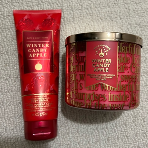 NWT- 2 piece set- 3 Wick Candle and 24 HR Moisture Ultimate Hydration Body Cream - Picture 1 of 7